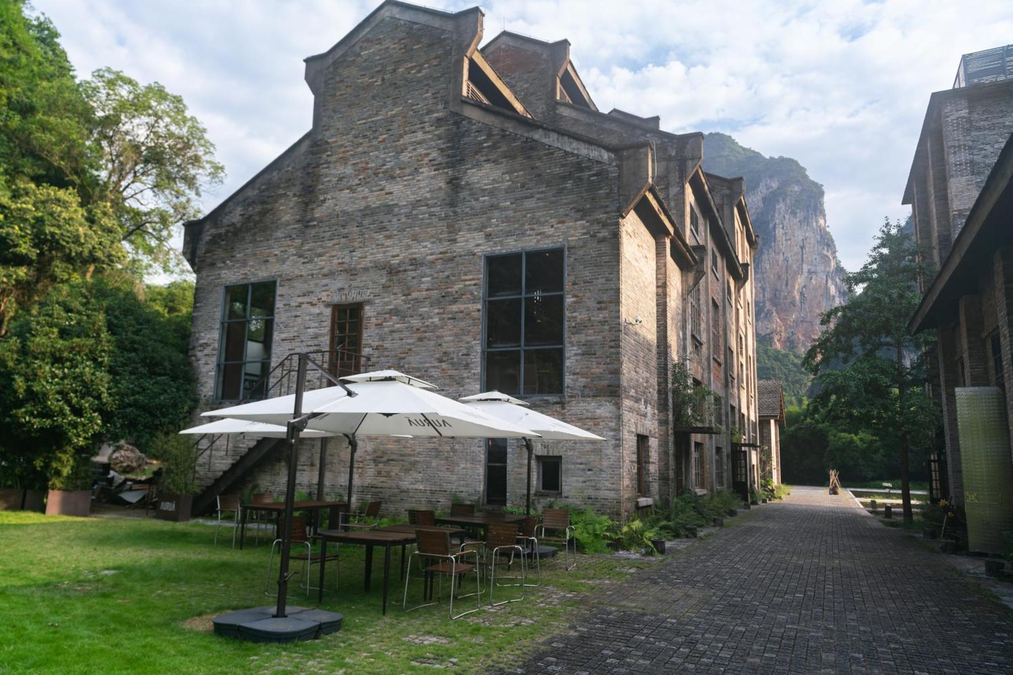 Готель Yangshuo Sugar House Екстер'єр фото